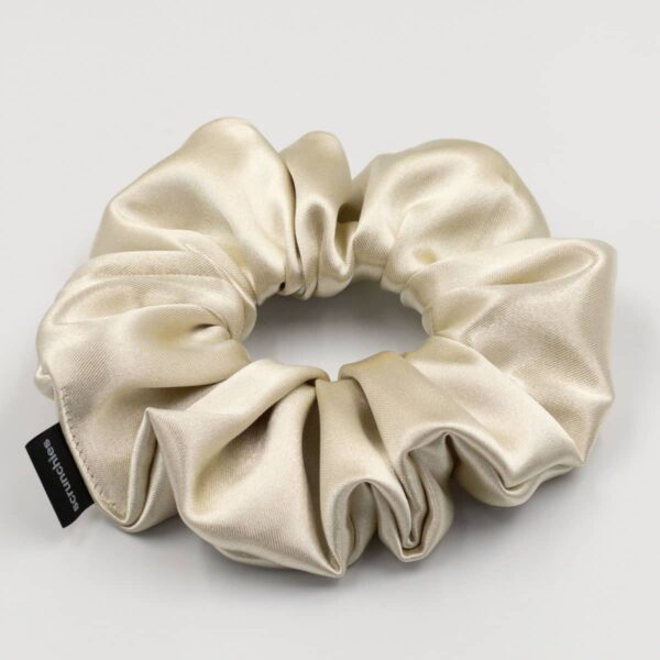 Gumička Champagne Classic Scrunchie